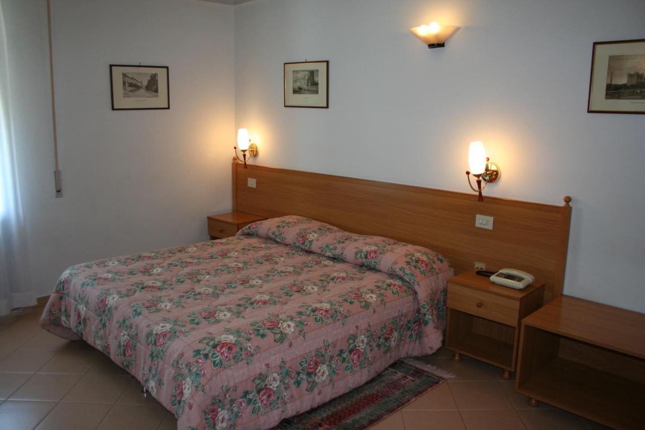 Hotel Castello Mesagne Rom bilde